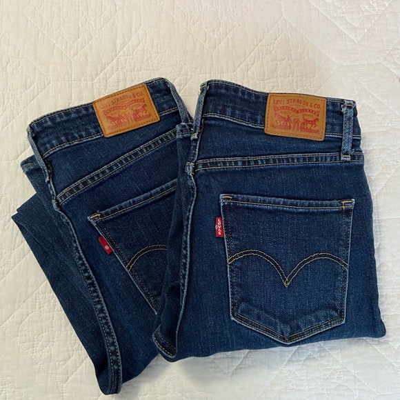 Bundle of Levi’s 721 High Rise Skinny (2 pairs) - Picture 7 of 7